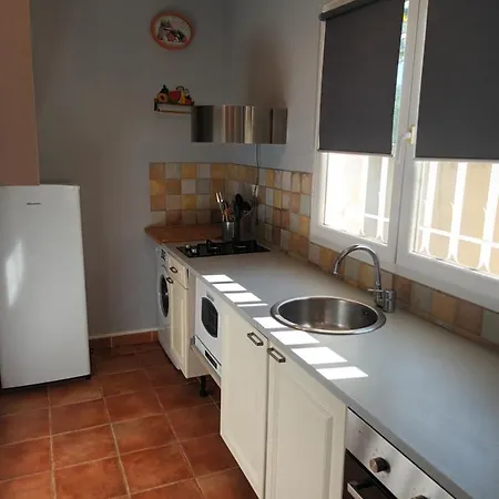 Location Saisonniere En Provence Apartment Rochefort-du-Gard Exterior photo